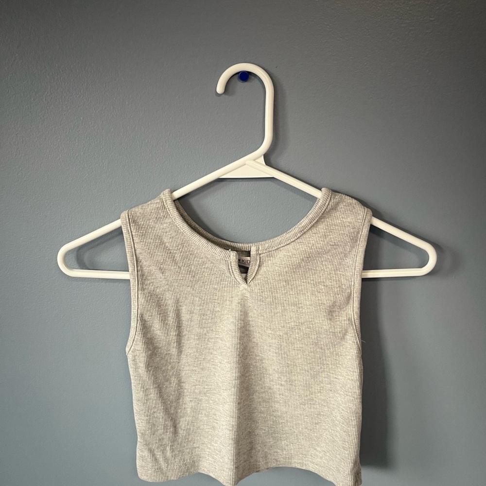 Chic Light Gray Women's Tank Top